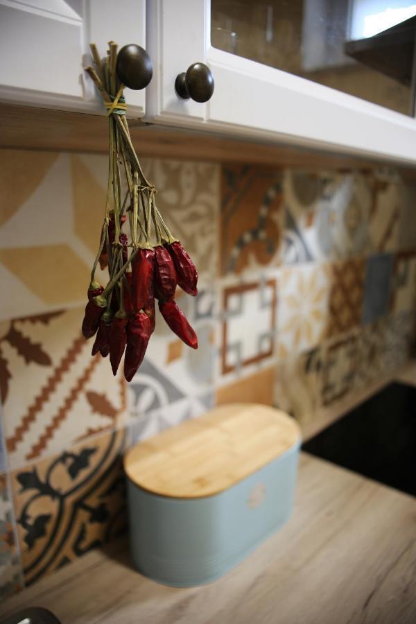 Apartment Nola Porozina エクステリア 写真