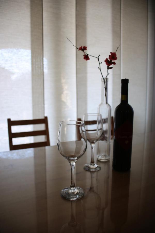 Apartment Nola Porozina エクステリア 写真